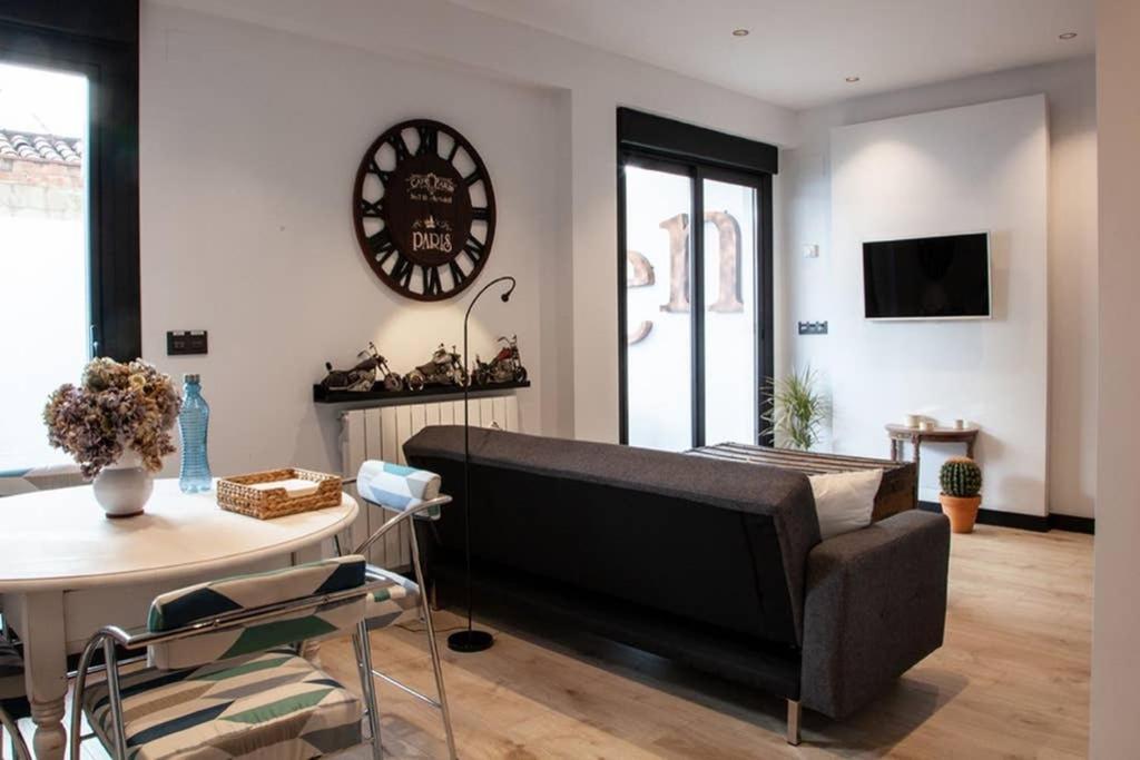 Loft Mon *
